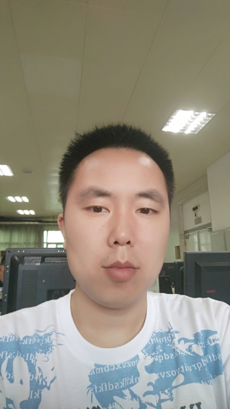 浔城老男孩的第一张照片--珠海相亲服务中心