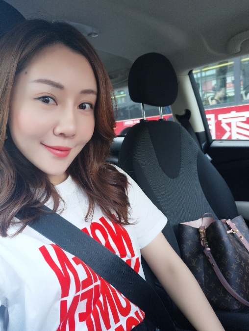 娜娜的第二张照片--珠海相亲服务中心