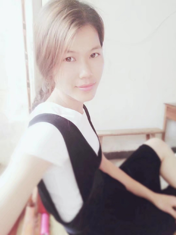 婷婷的第一张照片--珠海相亲服务中心
