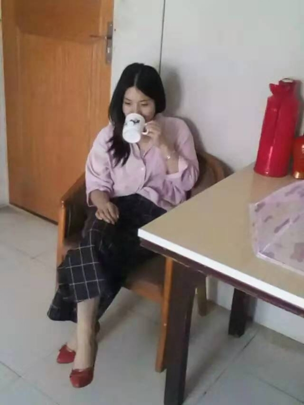 潘琪凌的第二张照片--珠海相亲服务中心