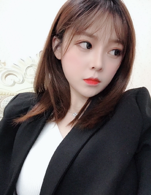 美伊i的第二张照片--珠海相亲服务中心