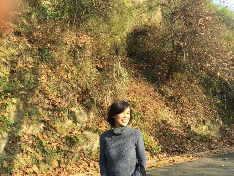 蠢蠢的第一张照片--珠海相亲服务中心