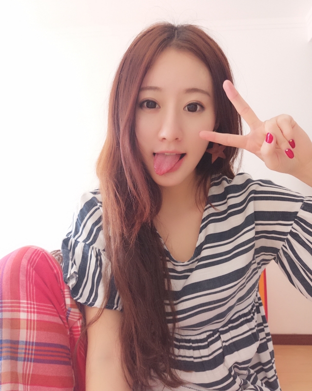 没有故事的女同学的第三张照片--珠海相亲服务中心