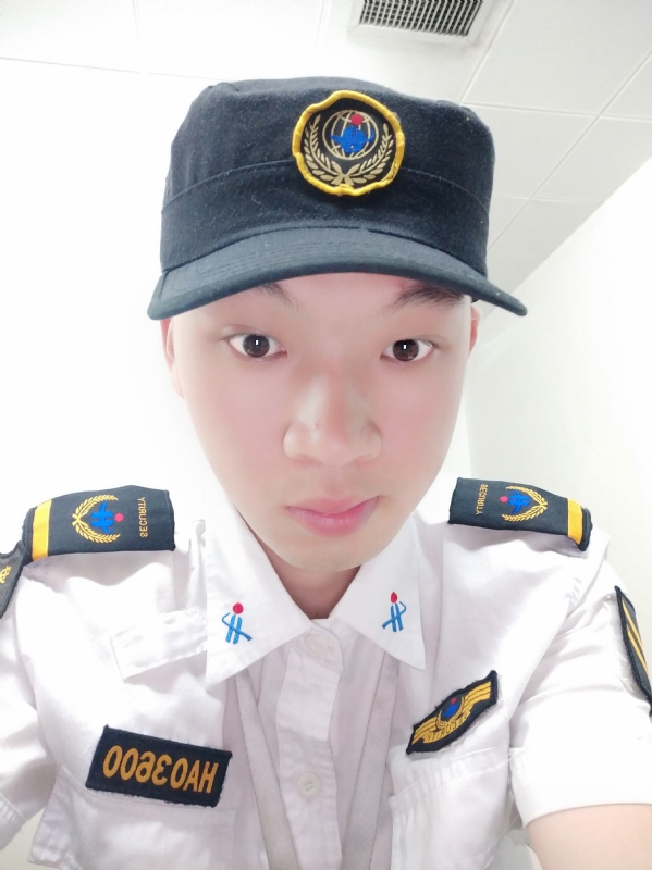 龙龙的第一张照片--珠海相亲服务中心