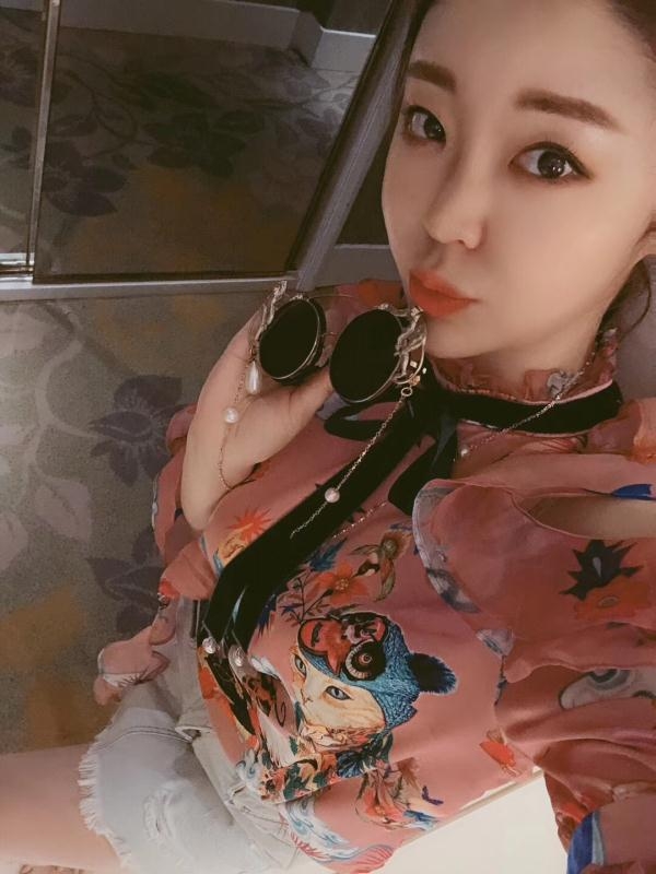 刚刚好的第五张照片--珠海相亲服务中心