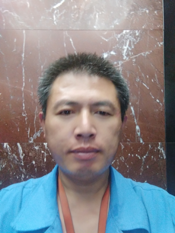 牵手的第一张照片--珠海相亲服务中心