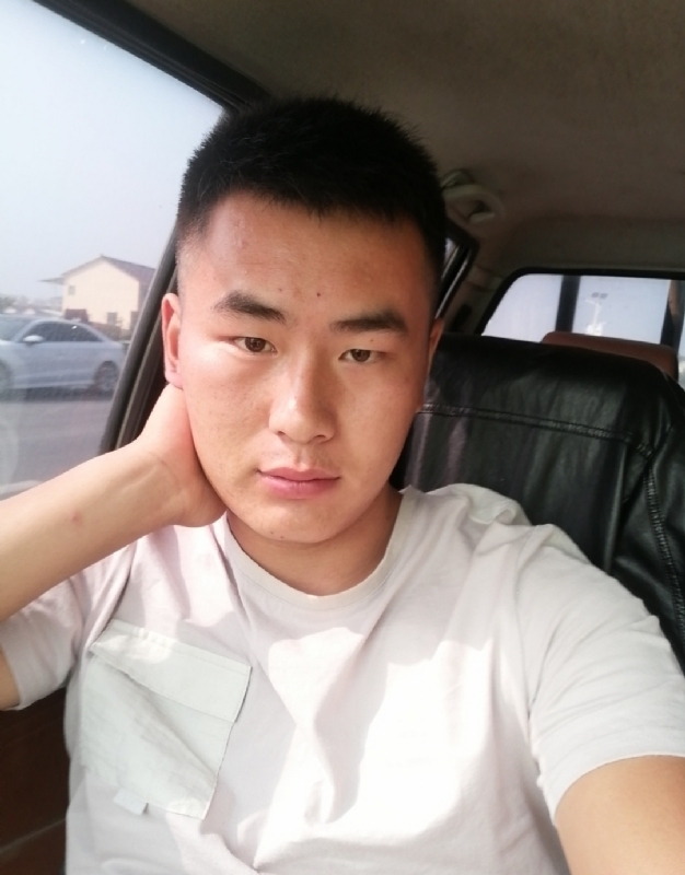 马宏亮的第二张照片--珠海相亲服务中心