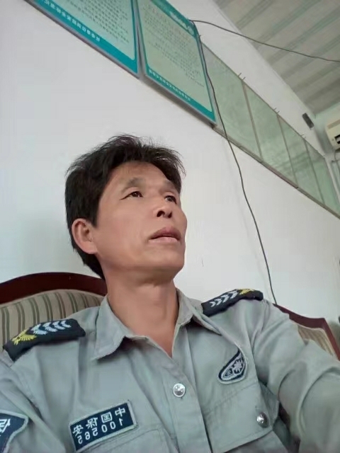 卧窗听雨的第一张照片--珠海相亲服务中心