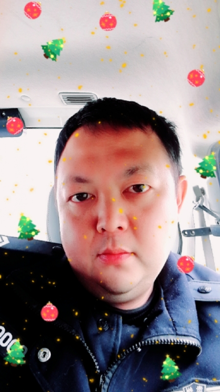 恨孤独的第一张照片--珠海相亲服务中心