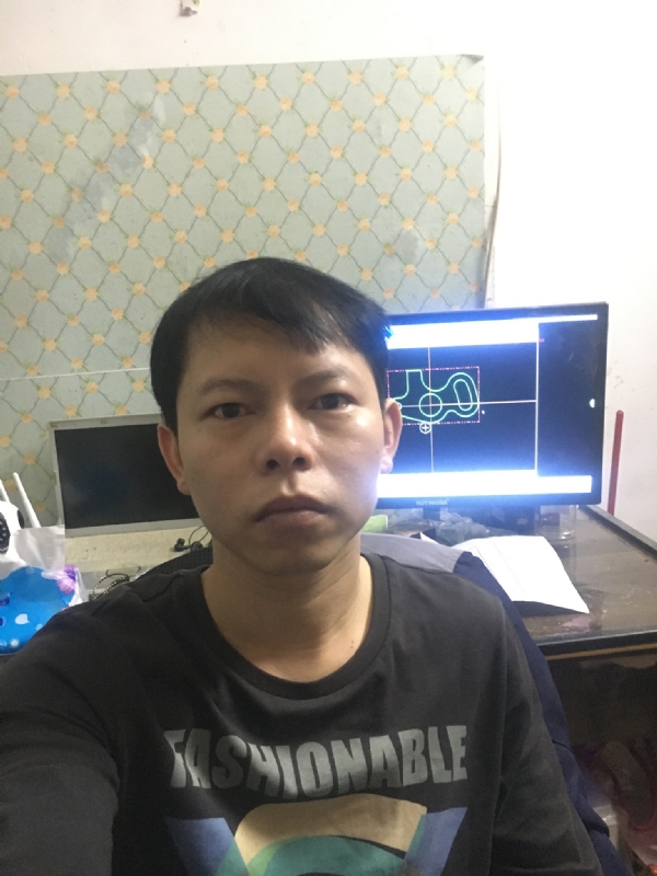 黄叶枫的第一张照片--珠海相亲服务中心