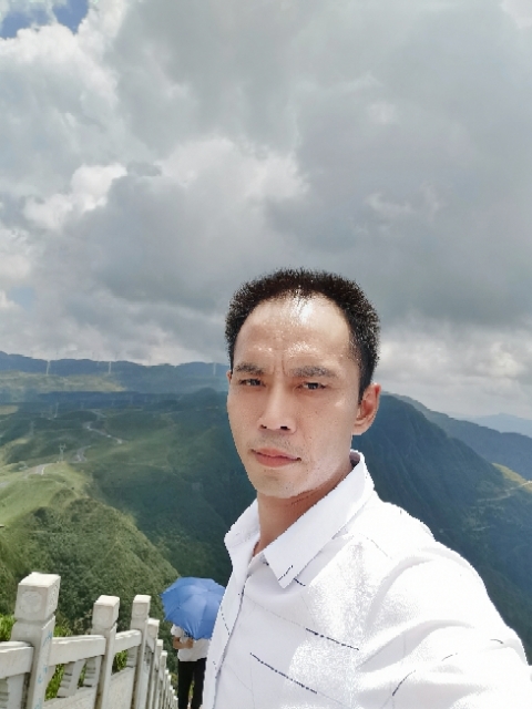 LXZ的第一张照片--珠海相亲服务中心