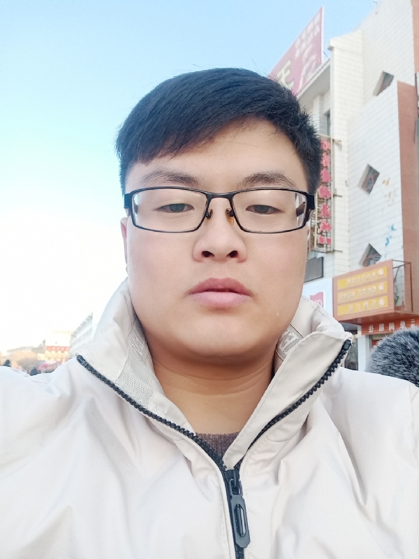 执子之手与子偕老的第一张照片--珠海相亲服务中心