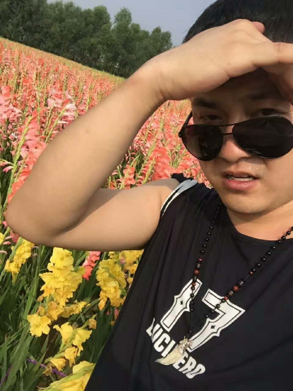 QH-蓝细胞的第一张照片--珠海相亲服务中心