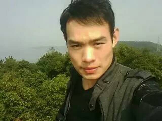 明镜的第一张照片--珠海相亲服务中心