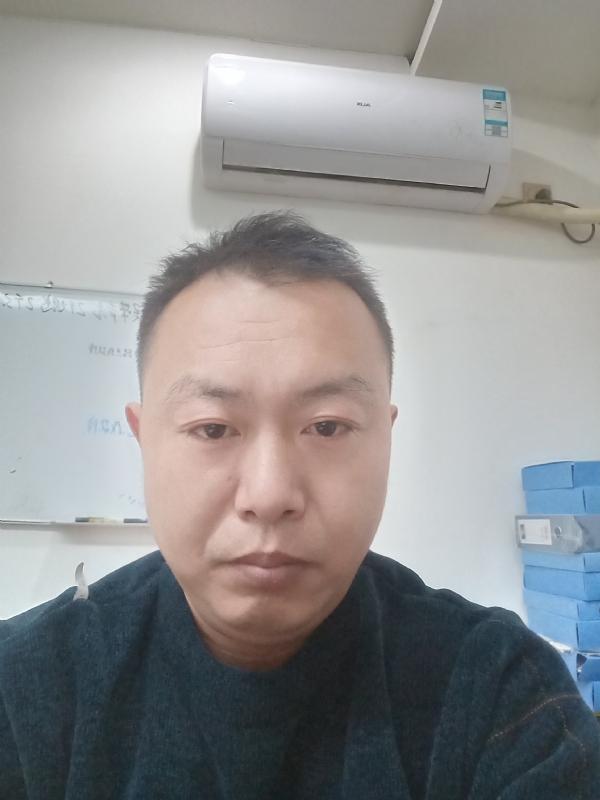 寻找另一半的第一张照片--珠海相亲服务中心