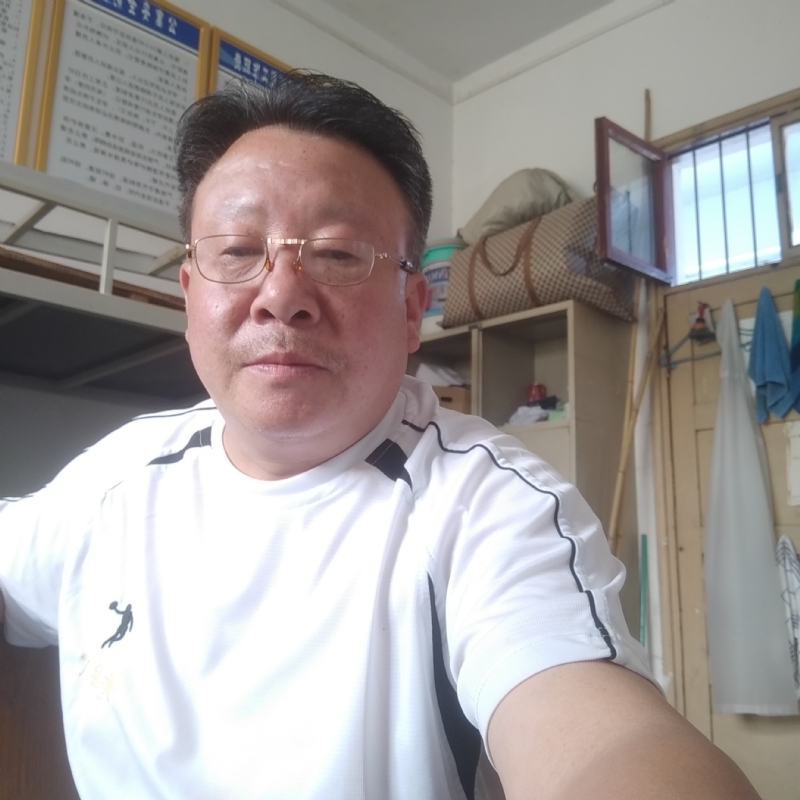 咣次次的第一张照片--珠海相亲服务中心