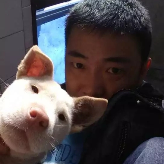 光棍的第一张照片--珠海相亲服务中心
