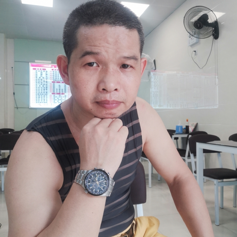 曾生的第二张照片--珠海相亲服务中心