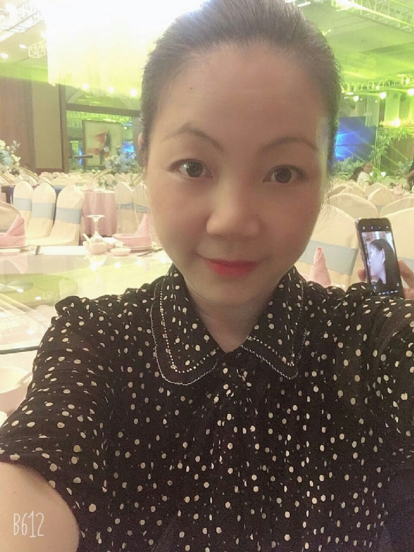 泡沫的第一张照片--珠海相亲服务中心