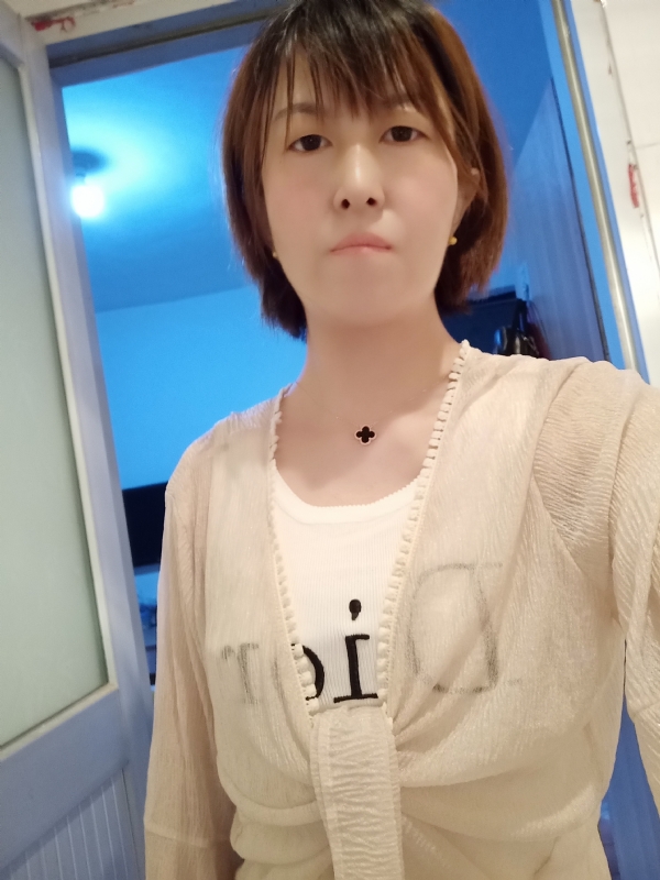 芬儿的第二张照片--珠海相亲服务中心