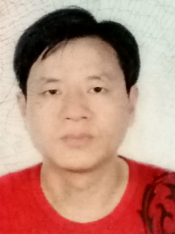深拥你入怀的第一张照片--珠海相亲服务中心
