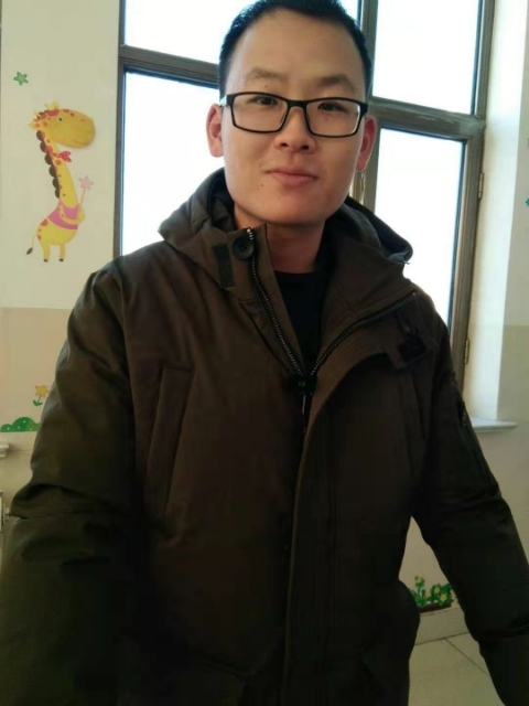 品上男人的第一张照片--珠海相亲服务中心