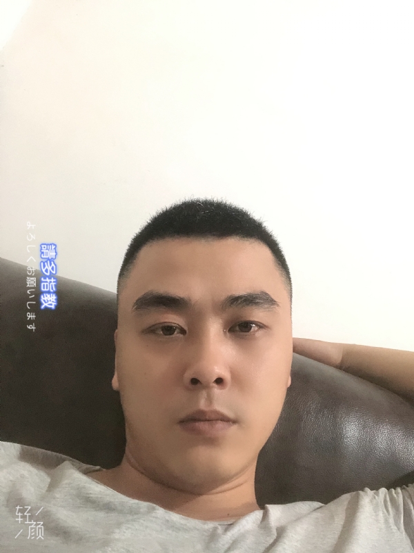草根的第一张照片--珠海相亲服务中心