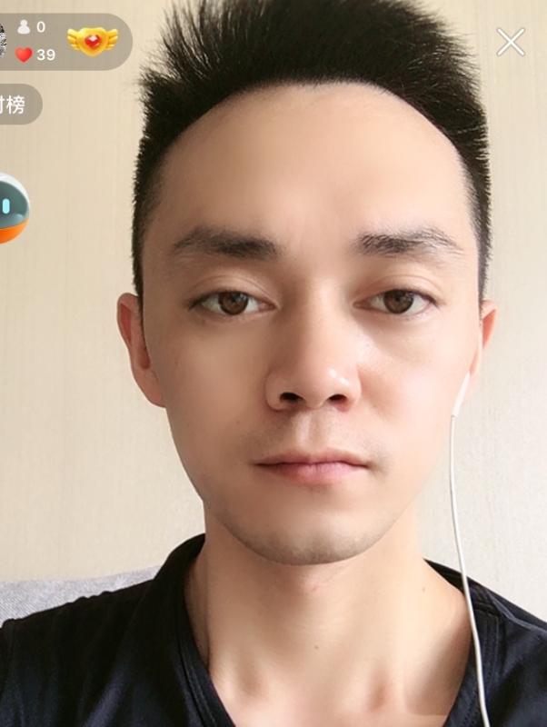 游爽的第一张照片--珠海相亲服务中心