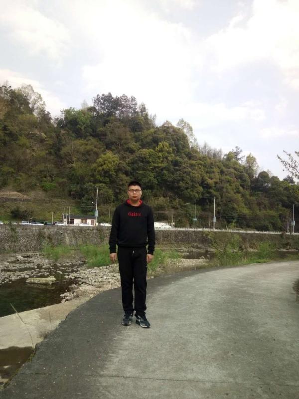 等着上钩的鱼的第二张照片--珠海相亲服务中心