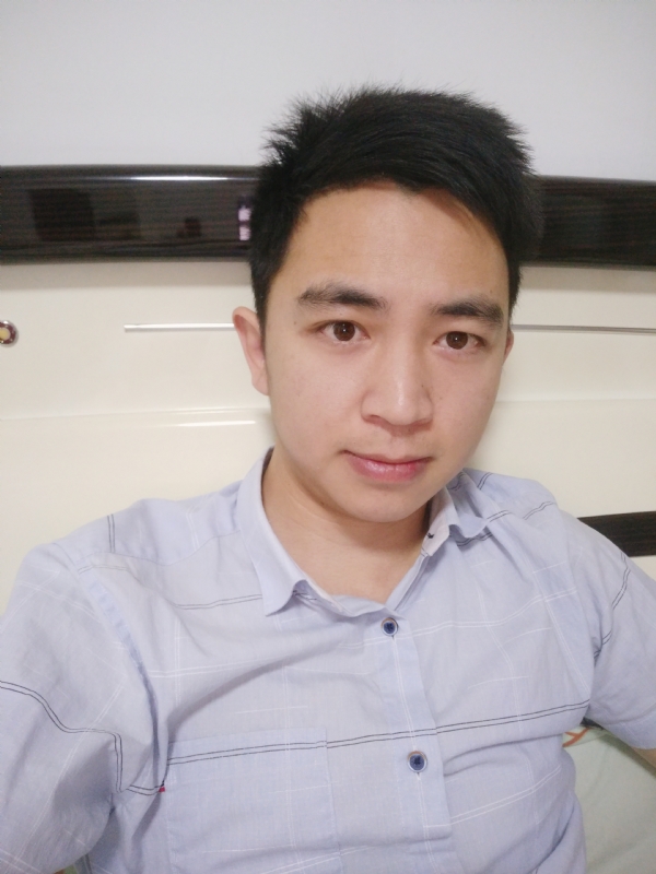 彭亮的第二张照片--珠海相亲服务中心