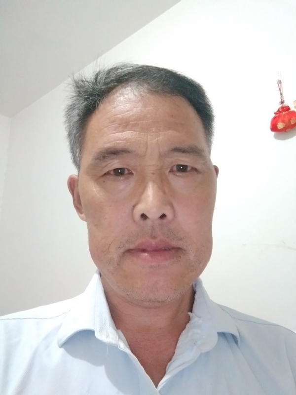 邹学辉的第三张照片--珠海相亲服务中心