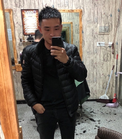 知足常乐的第一张照片--珠海相亲服务中心