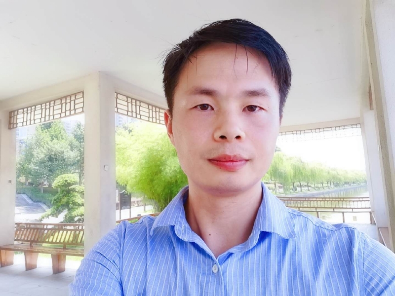 小艾同学的第二张照片--珠海相亲服务中心