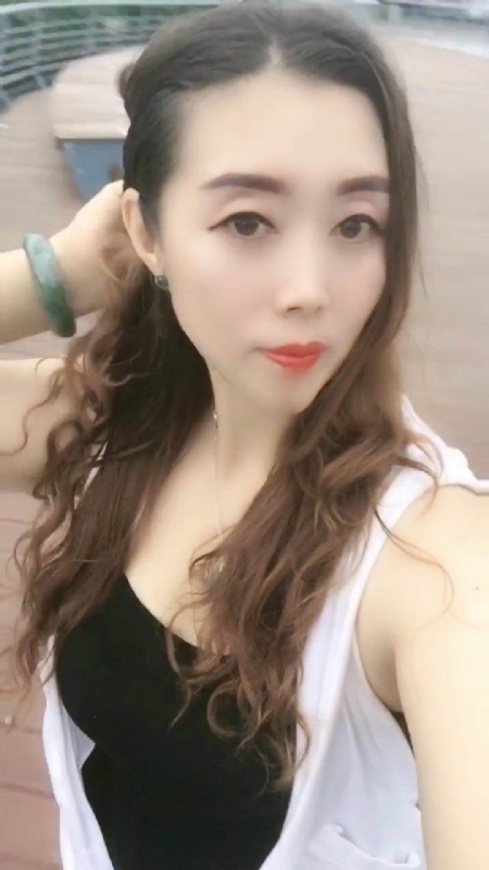 雨蝶的第三张照片--珠海相亲服务中心