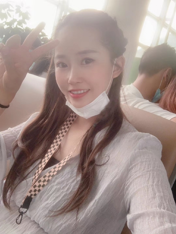宁乙的第一张照片--珠海相亲服务中心