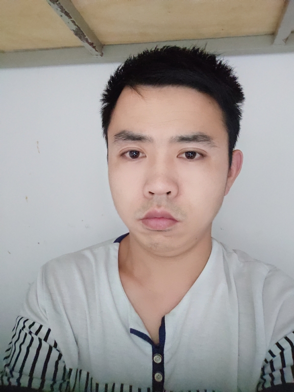 老男孩的第一张照片--珠海相亲服务中心