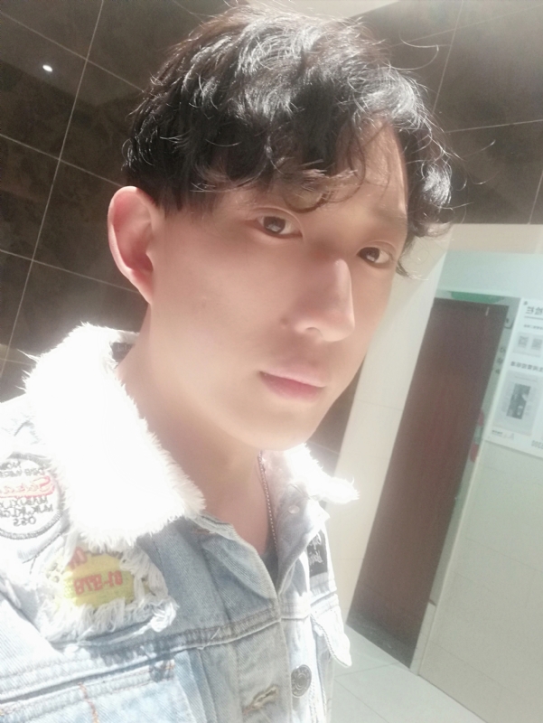 鲸落ii的第二张照片--珠海相亲服务中心
