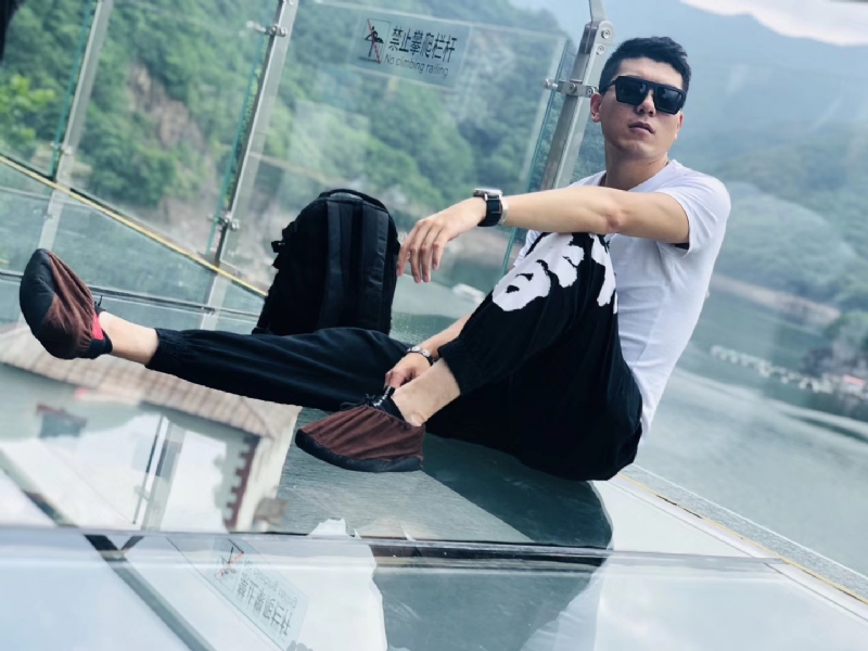 庄周梦蝶的第一张照片--珠海相亲服务中心