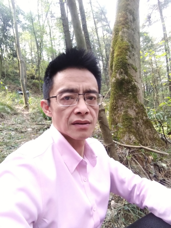吴彬的第一张照片--珠海相亲服务中心