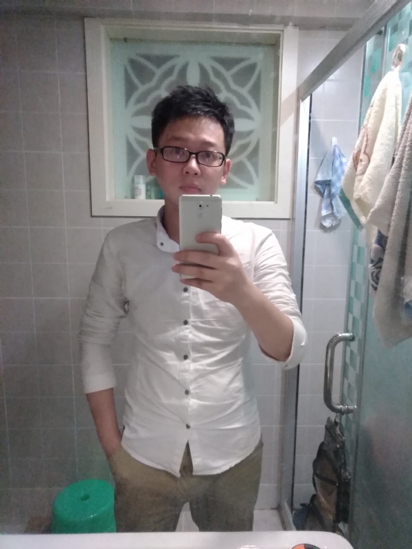 花谢魂伤的第一张照片--珠海相亲服务中心