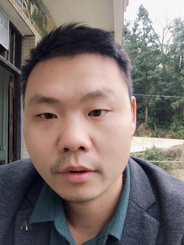 曾小焱的第一张照片--珠海相亲服务中心