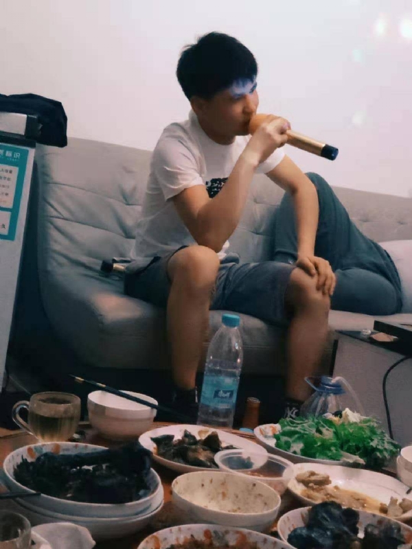 秦成龙的第一张照片--珠海相亲服务中心