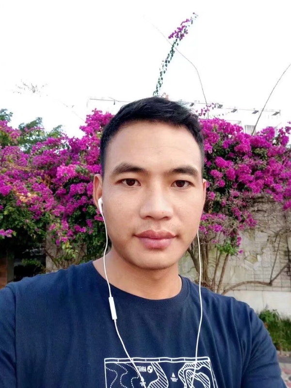我不帅你不爱的第一张照片--珠海相亲服务中心