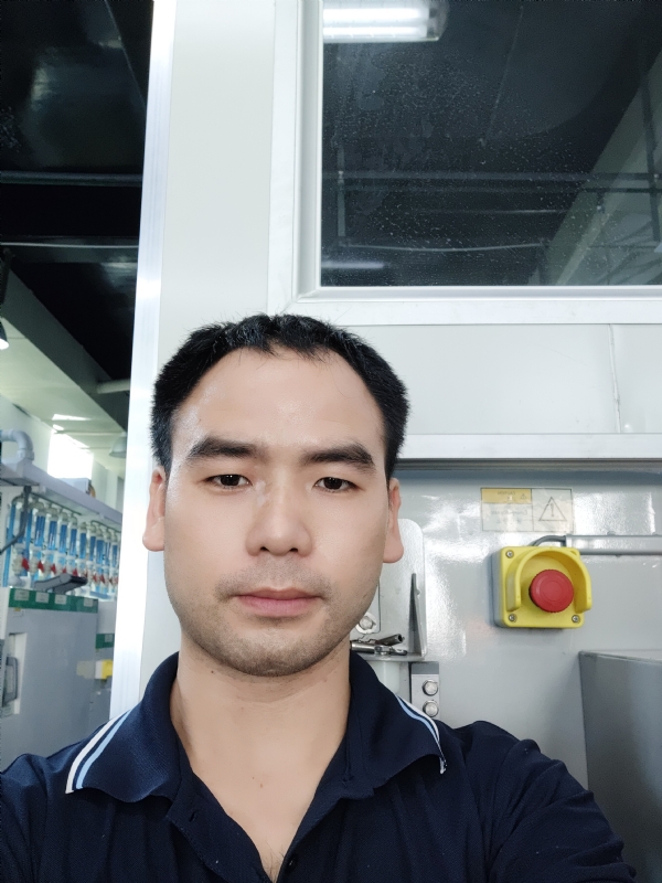 黄伟的第一张照片--珠海相亲服务中心
