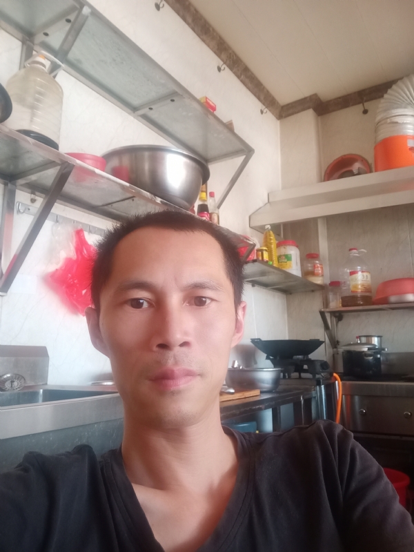 生活还在继续的第一张照片--珠海相亲服务中心