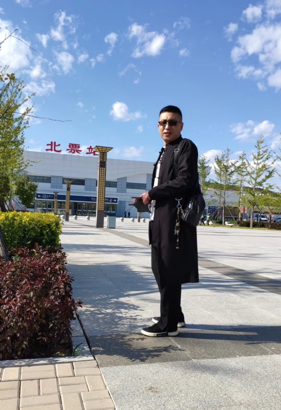 仟佰渡的第一张照片--珠海相亲服务中心