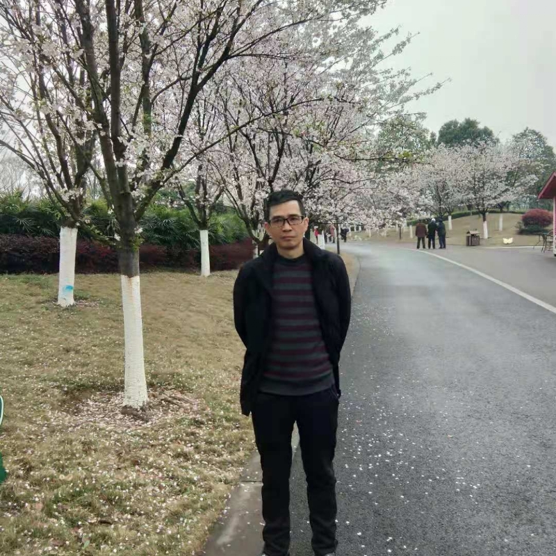 痴心爱人的第一张照片--珠海相亲服务中心