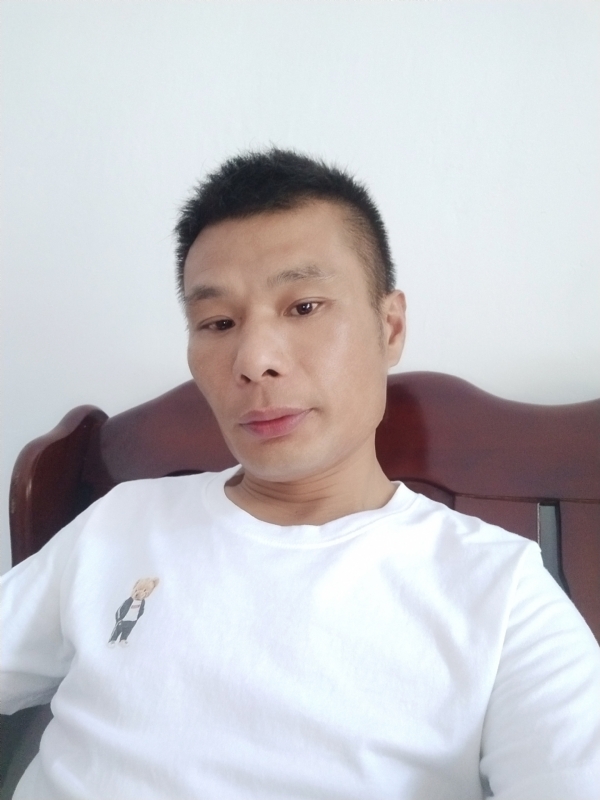 年少轻狂的第一张照片--珠海相亲服务中心
