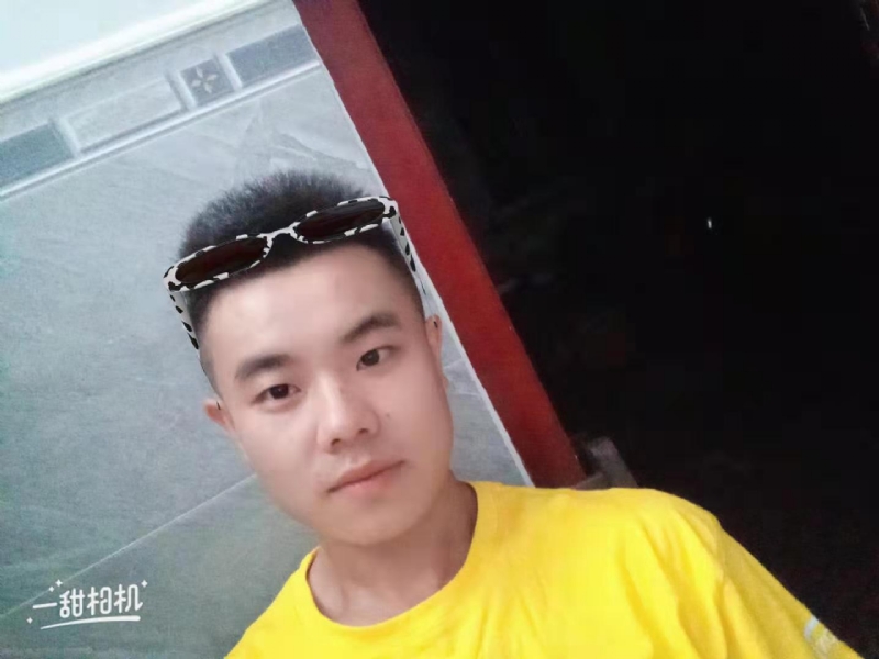 建国90周年的学渣的第一张照片--珠海相亲服务中心