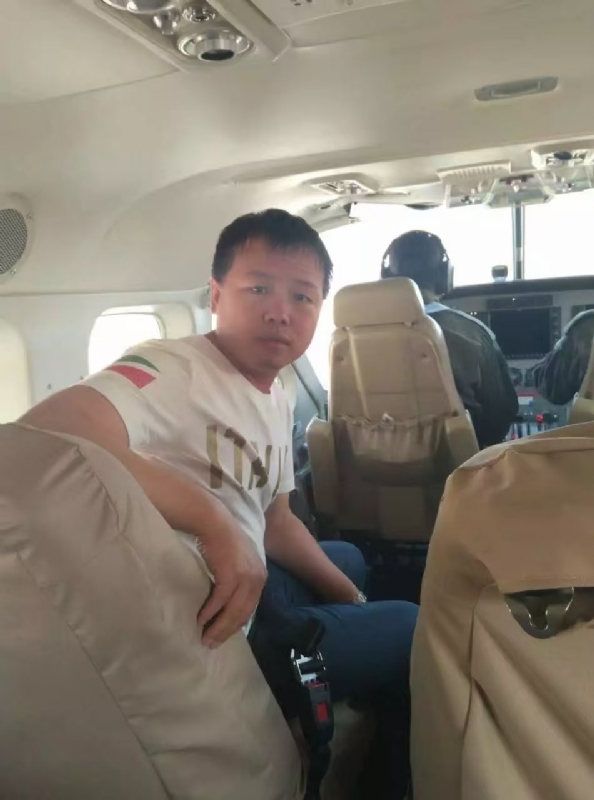 随风飘零的第一张照片--珠海相亲服务中心